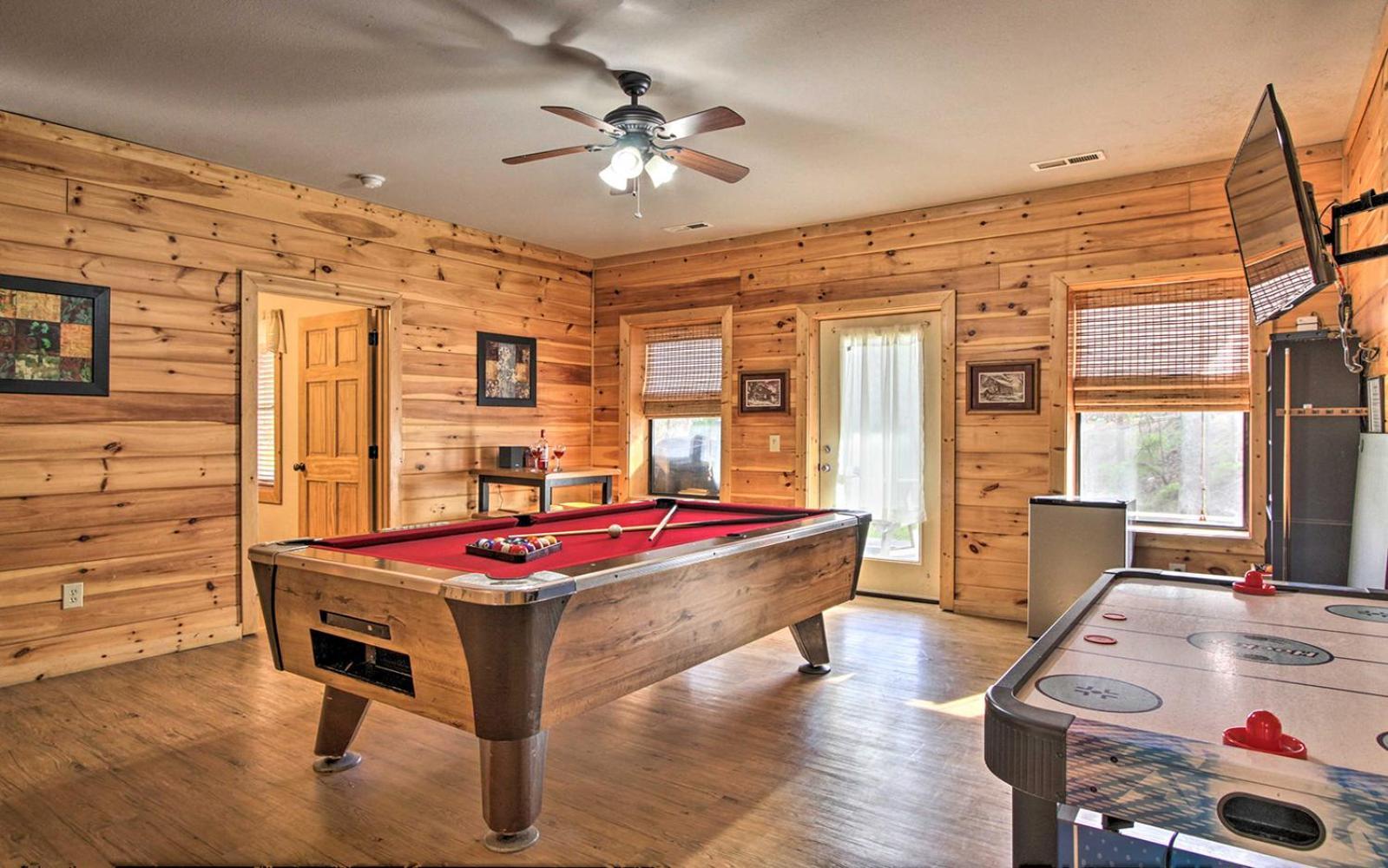 Villa Gatlinburg Mountain Heaven Retreat Exterior foto